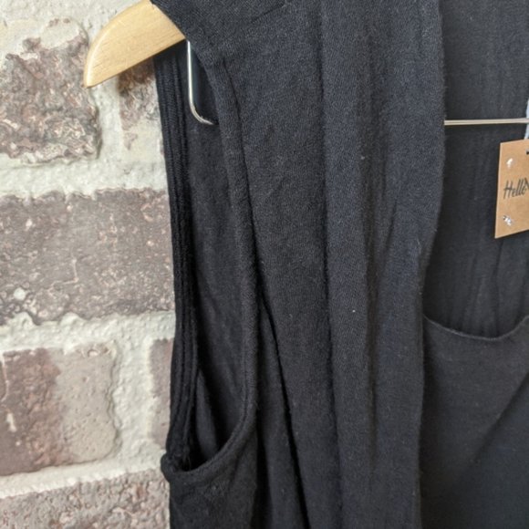 NWT / HELLO NITE! / BLACK SCOOP NECK TANK TOP / SMALL - Picture 9 of 13